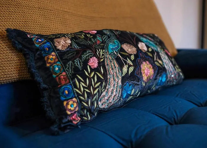 The Willow - 24 * Bristol